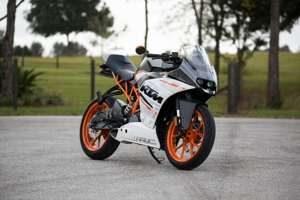 Hit by a Left-Turning Driver Who Fled: California Motorcycle Hit-and-Run Claims