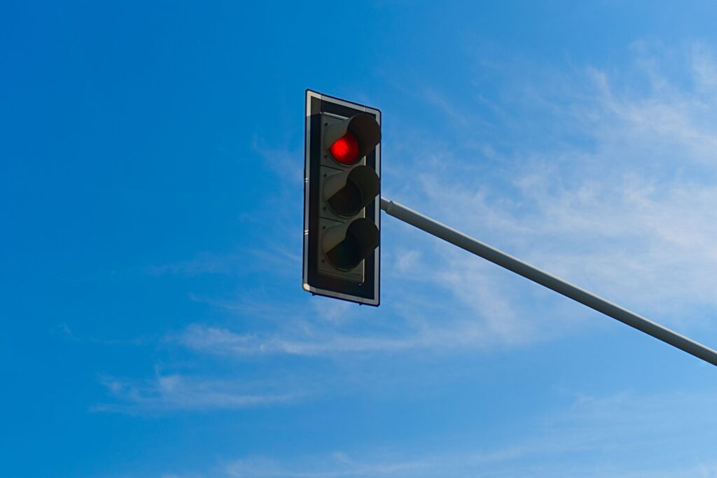 Traffic Lights Out During a California Power Shutoff: Who Is at Fault in a Crash?
